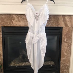 Vintage Lady Cameo “Wedding Night” Negligee (NWOT!)